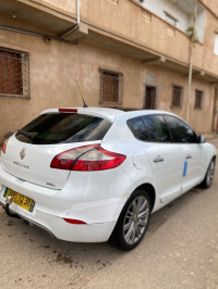 voitures-renault-megane-3-2012-gt-line-lazharia-tissemsilt-algerie