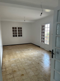 appartement-vente-f4-oran-ain-el-bia-algerie