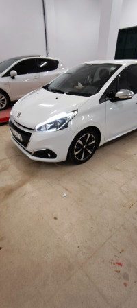 voitures-peugeot-208-2019-active-facelift-hadjout-tipaza-algerie