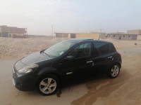 voitures-renault-clio-3-2010-clio3-el-biod-naama-algerie