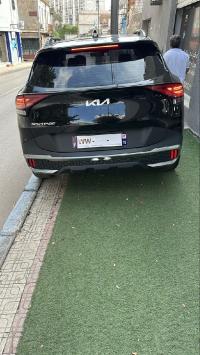 سيارات-kia-sportage-2025-باب-الزوار-الجزائر