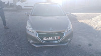 voitures-peugeot-208-2014-allure-batna-algerie