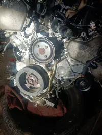 Moteur essence pour armada V8