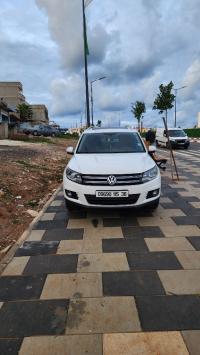 voitures-volkswagen-tiguan-2015-carat-el-kala-tarf-algerie