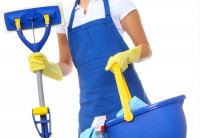تنظيف-و-صحة-عامة-عاملة-نظافة-باب-الزوار-الجزائر