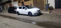 voitures-seat-leon-2018-fr15-bir-el-djir-oran-algerie