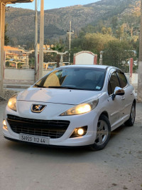 voitures-peugeot-207-2012-new-active-ain-defla-algerie