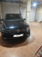 voitures-volkswagen-tiguan-2018-r-line-bou-ismail-tipaza-algerie