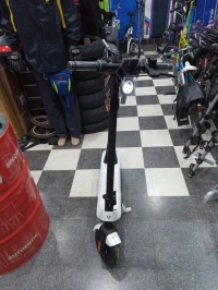 Trottinette électrique NIU kqi2 