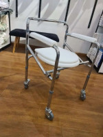 medical-chaise-garde-robe-pliable-en-acier-chrome-bordj-el-kiffan-alger-algerie