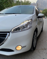 voitures-peugeot-208-2014-allure-tizi-ouzou-algerie