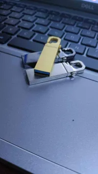 UsB 3.0 Flash Disk 150 Giga