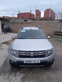 voitures-dacia-duster-2014-azzaba-skikda-algerie