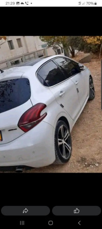 voitures-peugeot-208-2018-gt-line-batna-algerie