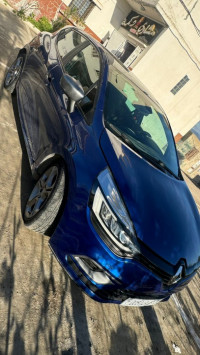 voitures-renault-clio-4-gt-line-2019-souk-ahras-algerie