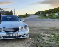 voitures-mercedes-classe-e-2007-220-azeffoun-tizi-ouzou-algerie