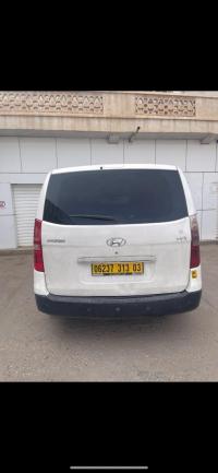 utilitaire-hyundai-h1-2013-vitre-6-places-laghouat-algerie