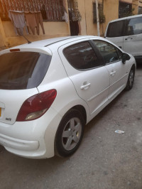 voitures-peugeot-207-2012-sportium-bordj-menaiel-boumerdes-algerie