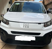 voitures-fiat-doblo-2024-new-van-confort-oum-el-bouaghi-algerie