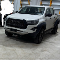 utilitaire-toyota-hilux-2024-4x4-gr-setif-algerie