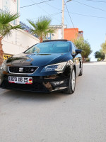 moyenne-berline-seat-leon-2016-fr15-el-khroub-constantine-algerie