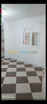 niveau-de-villa-location-f3-alger-el-marsa-algerie