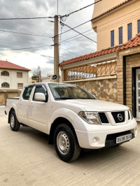 utilitaire-nissan-navara-2015-elegance-said-hamdine-alger-algerie