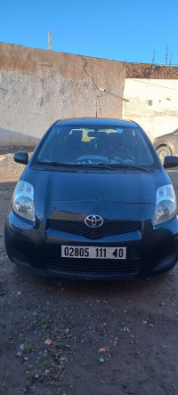 voitures-toyota-yaris-2011-bouira-algerie