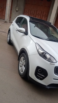 voitures-kia-sportage-2017-ex-souk-ahras-algerie