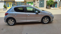 voitures-peugeot-207-2012-allure-blida-algerie