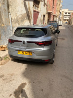 voitures-renault-megane-4-2022-business-mostaganem-algerie