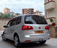 voitures-volkswagen-touran-2013-life-bejaia-algerie