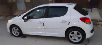 voitures-peugeot-207-2012-laghouat-algerie