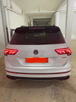 طرق-وعرة-دفع-رباعي-volkswagen-new-tiguan-2022-r-line-الكاليتوس-الجزائر