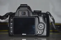 Nikon d3000