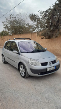 voitures-renault-scenic-2004-sidi-bel-abbes-algerie