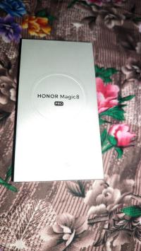 هواتف-ذكية-honor-magic-8-pro-باب-الزوار-الجزائر