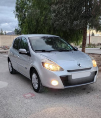 voitures-renault-clio-3-2012-night-and-day-telerghma-mila-algerie