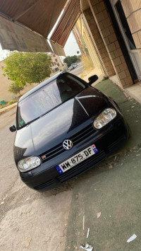 voitures-volkswagen-golf-4-2001-match-ain-naadja-alger-algerie