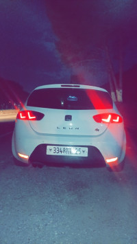 voitures-seat-leon-2012-constantine-algerie