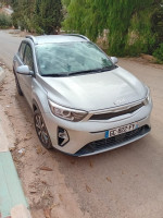 automobiles-kia-stonic-2021-tlemcen-algerie