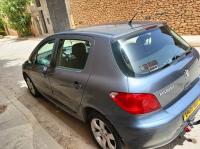 moyenne-berline-peugeot-307-2007-oxygo-hamadia-tiaret-algerie