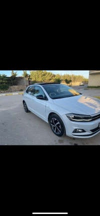 voitures-volkswagen-polo-2018-beats-bordj-el-bahri-alger-algerie