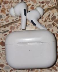 AirPods Pro 2 avec boîtier de charge MagSafe (Lightning) thumbnail 3