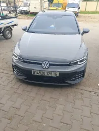 Volkswagen Golf 8 2025 R-Line