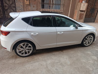 voitures-seat-leon-2015-fr15-bab-ezzouar-alger-algerie