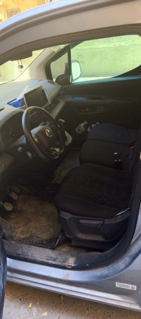 السيارات-النفعية-fiat-doblo-2023-italien-سطيف-الجزائر