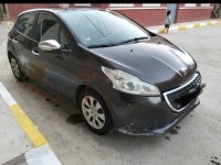 سيارات-peugeot-208-2012-قصر-الأبطال-سطيف-الجزائر