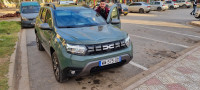 voitures-dacia-duster-2024-journee-bouira-algerie