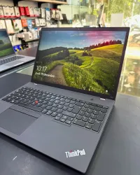 LENOVO THINKPAD P16S Gen 2 AMD Ryzen 7 Pro 7840U 3.3GHz  16MB à 5.1 GHz 32GB 512GB SSD 16 FULL HD+ 